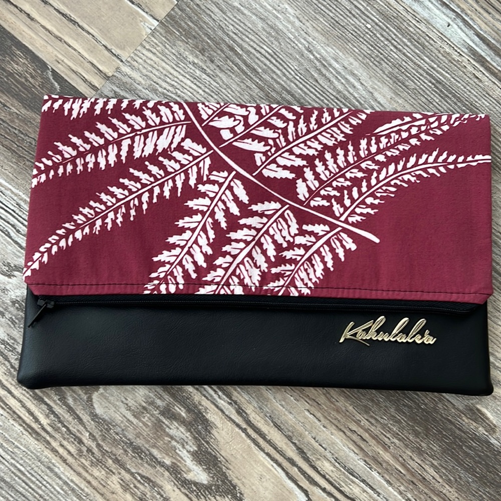 Kahulalea Clutch.